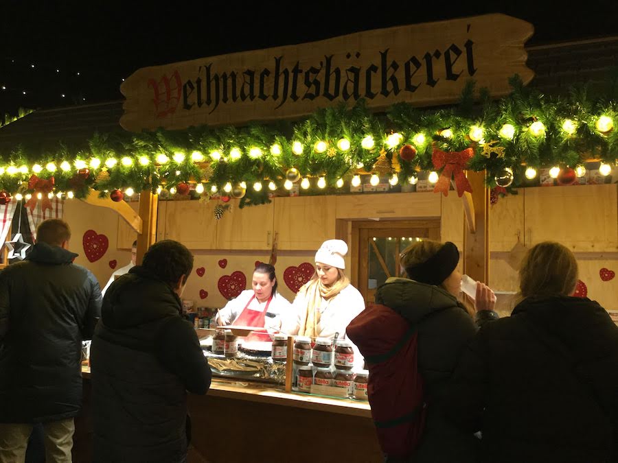 金髪の少年からそのたくましい起業家精神を学んだ